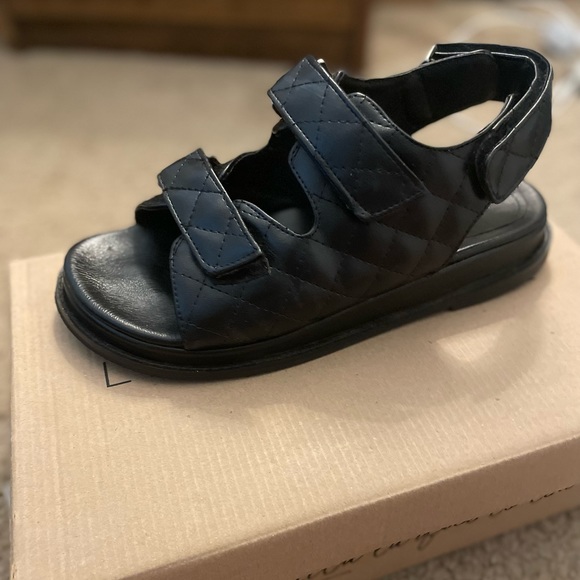 Chunky Leather Sandals - Picture 7 of 13